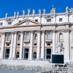Sevärdheter/kyrkor i Rom: Peterskyrkan- fasad